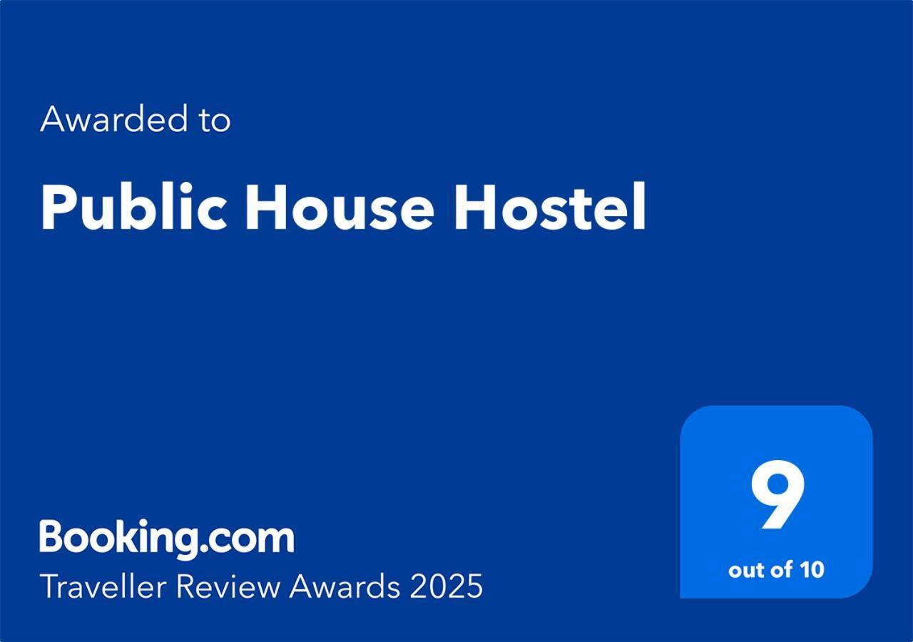 Public House Hostel 막탄 외부 사진
